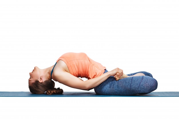 yoga asana matsyasana for thyroid cure